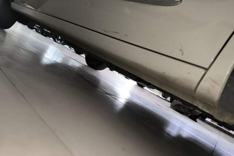 Used Wuling Bingo 2023 203km Comfort Edition Right Side Sill