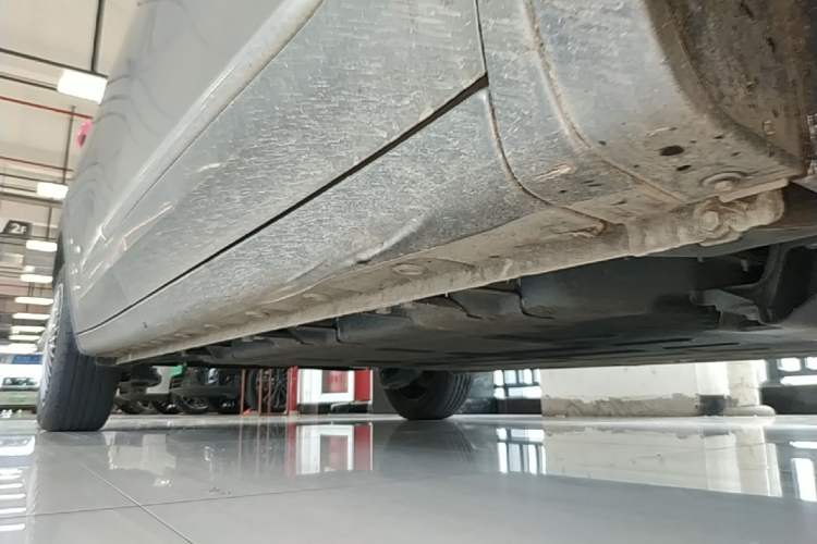 Used Wuling Bingo 2023 410 km Lingxi Deluxe Edition Right Side Sill