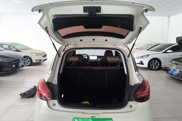 Used Wuling Bingo 2023 203km Comfort Edition Trunk