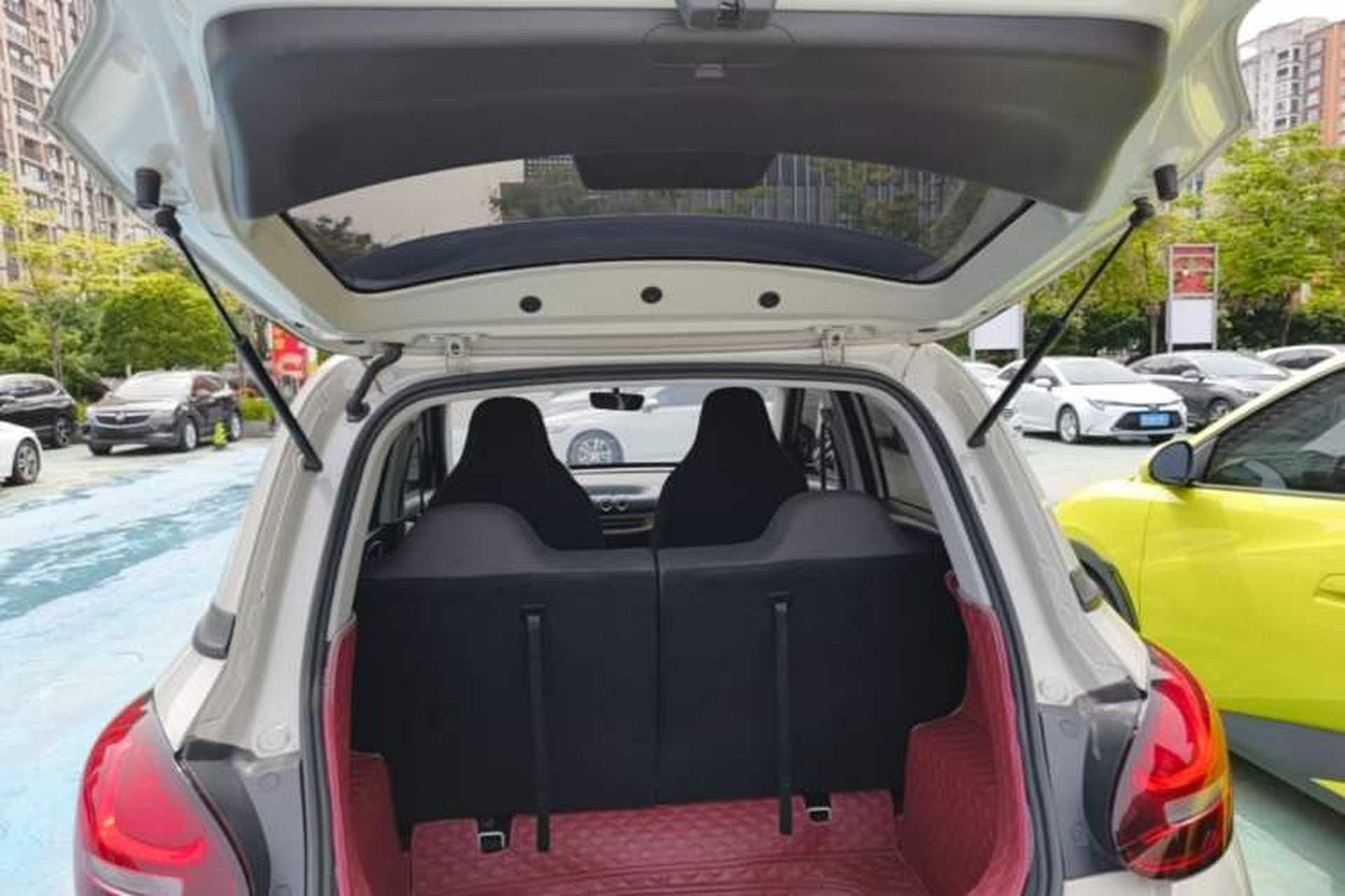 Used Wuling Bingo 2023 203km Light Edition Trunk