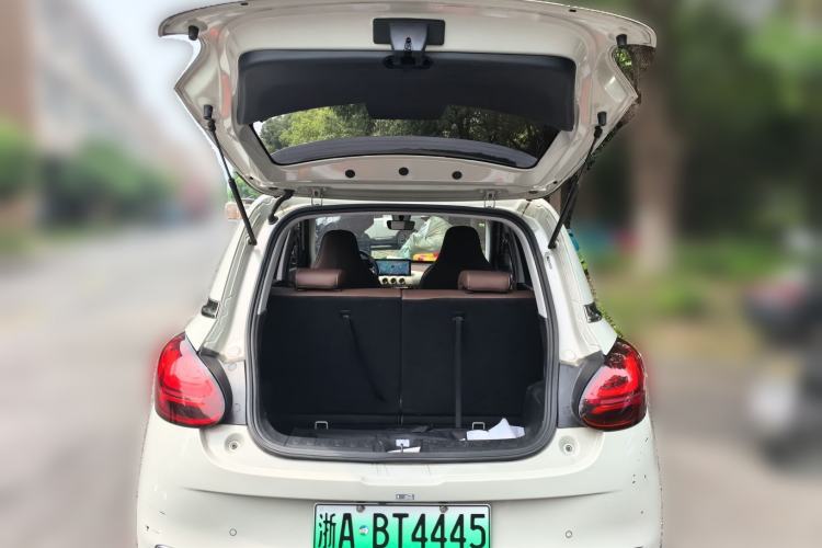 Used Wuling Bingo 2023 333 km Enjoyment Version Trunk