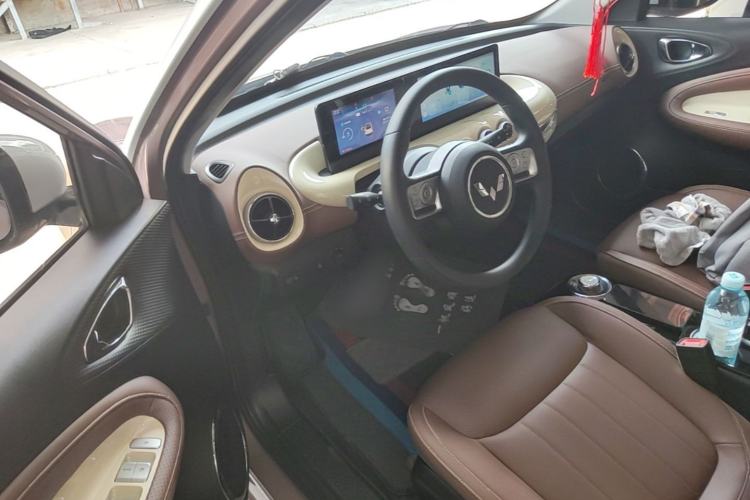 Used Wuling Bingo 2023 333 km Enjoyment Version Driver Seat