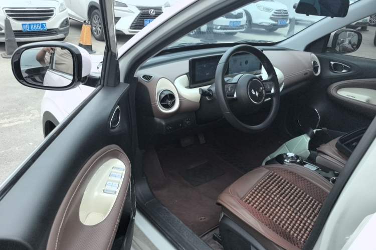 Used Wuling Bingo 2023 333 km Enjoyment Version Driver Seat