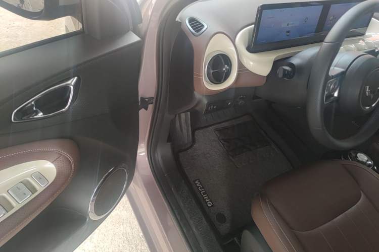 Used Wuling Bingo 2023 333 km Lingxi Connected+ Version Driver Seat