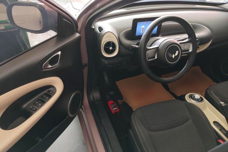 Used Wuling Bingo 2023 203km Light Edition Driver Seat