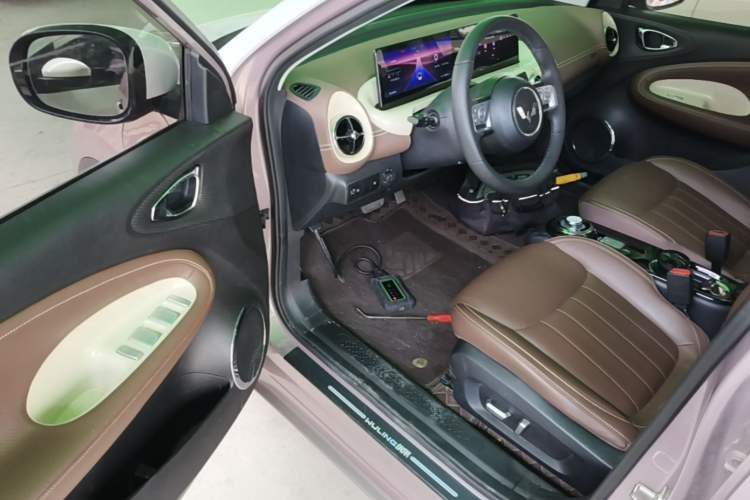 Used Wuling Bingo 2023 333 km Lingxi Connected Version Driver Seat