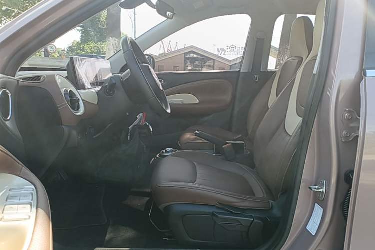 Used Wuling Bingo 2023 203km Comfort Edition Driver Seat