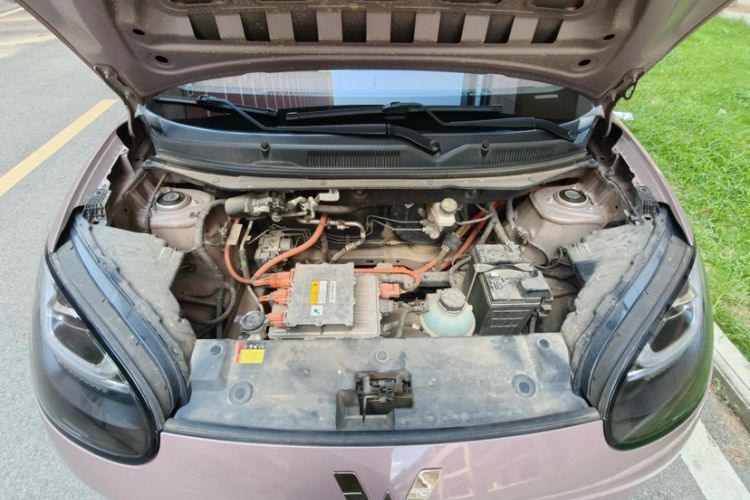 Used Wuling Bingo 2023 333 km Enjoyment Version Engine Bay
