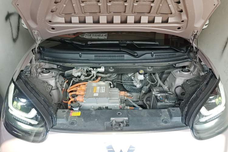 Used Wuling Bingo 2023 203km Comfort Edition Engine Bay