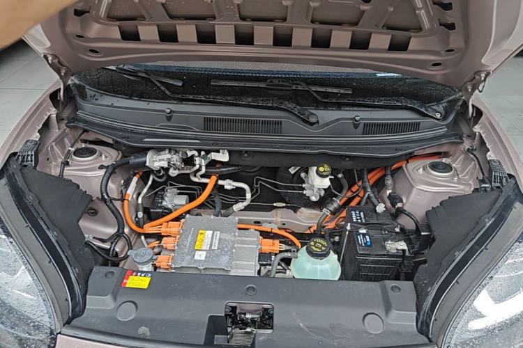 Used Wuling Bingo 2023 333 km Enjoyment Version Engine Bay