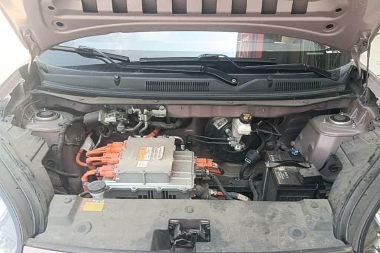Used Wuling Bingo 2023 203km Light Edition Engine Bay