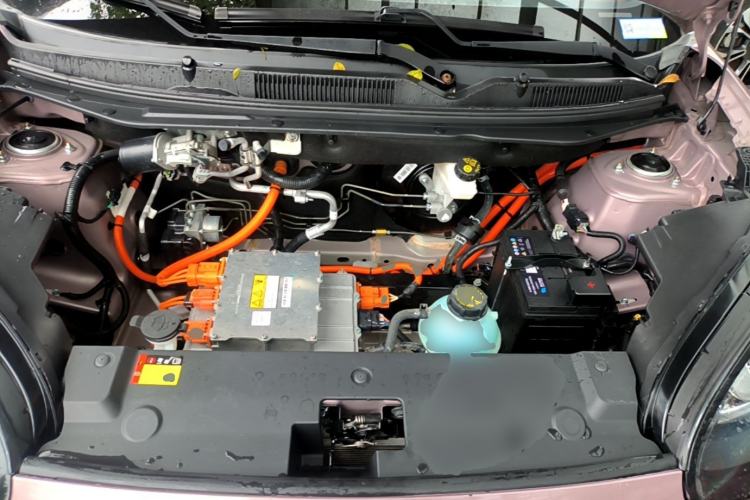 Used Wuling Bingo 2023 333 km Lingxi Connected Version Engine Bay