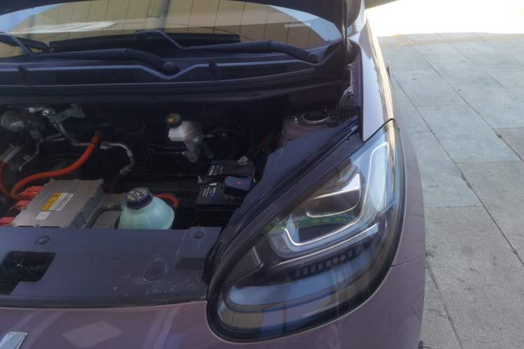Used Wuling Bingo 2023 333 km Lingxi Connected Version Engine Bay Left