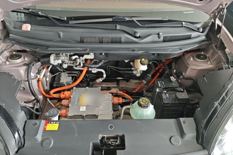 Used Wuling Bingo 2023 333 km Lingxi Connected Version Engine Bay