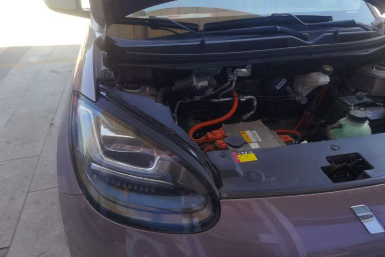 Used Wuling Bingo 2023 333 km Lingxi Connected Version Engine Bay Right