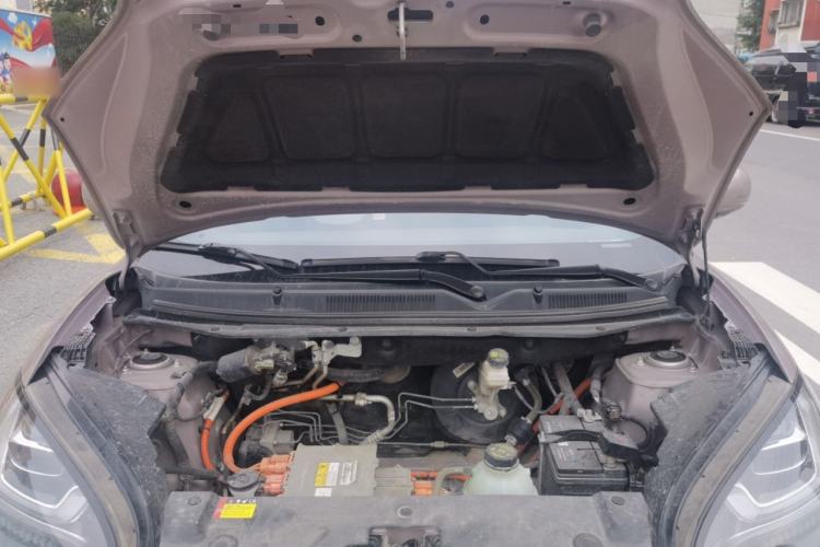 Used Wuling Bingo 2023 333 km Enjoyment Version Engine Bay