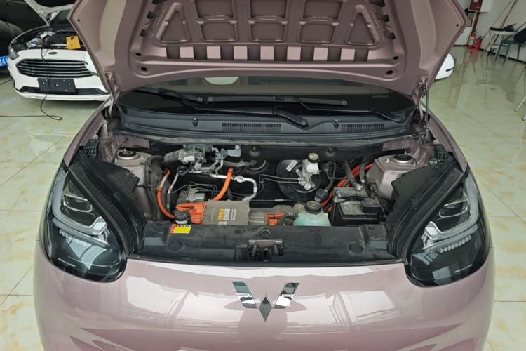 Used Wuling Bingo 2023 333 km Lingxi Connected Version Engine Bay