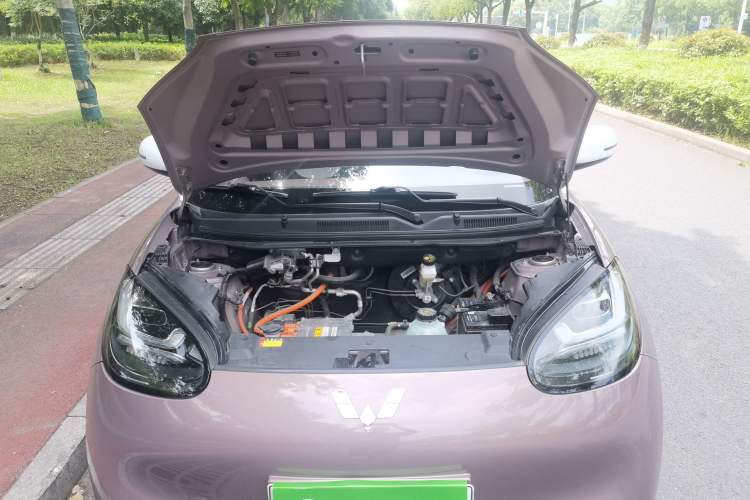 Used Wuling Bingo 2023 333 km Enjoyment Version Engine Bay