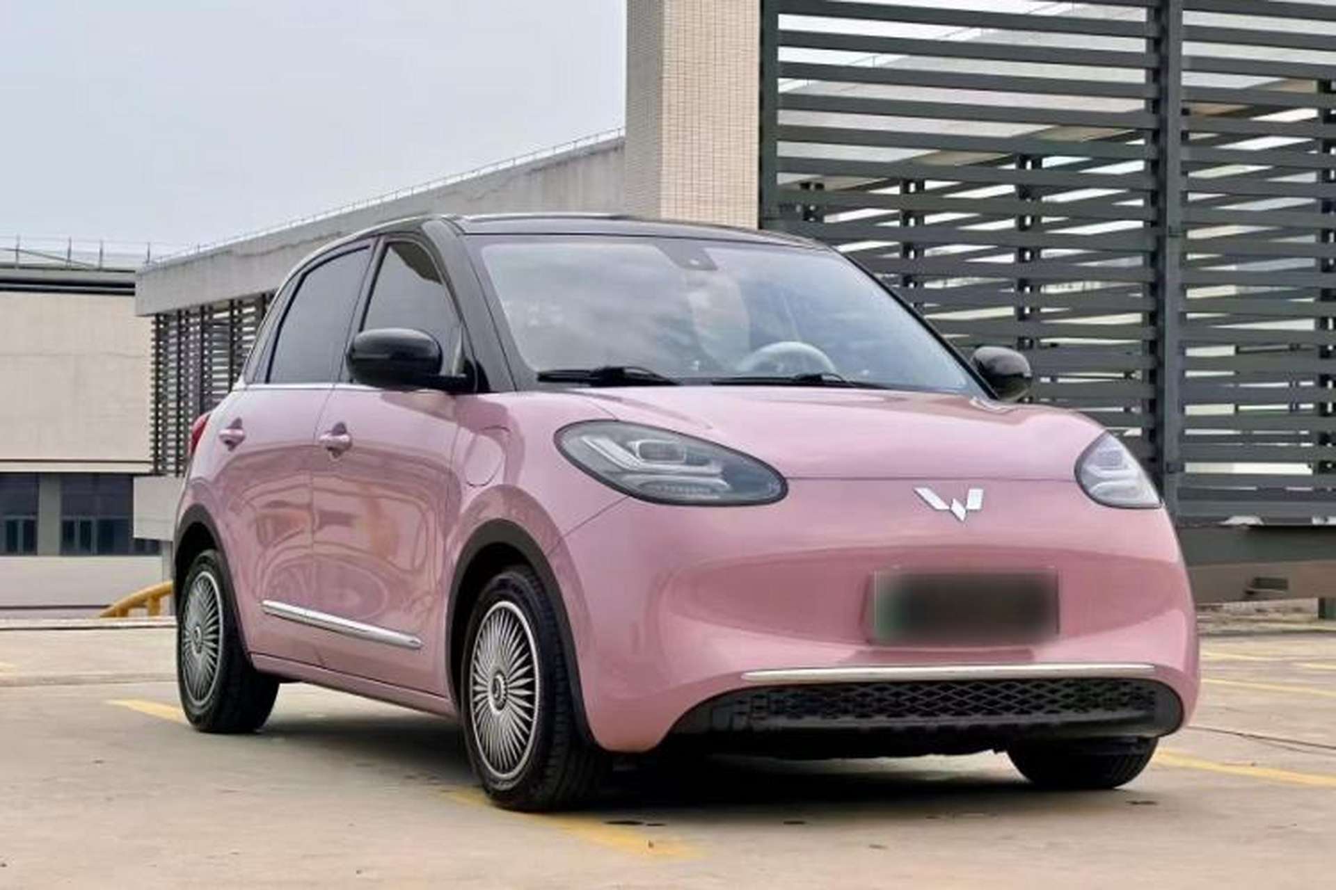 Used Wuling Bingo 2023 333 km Lingxi Connected Version Exterior 1