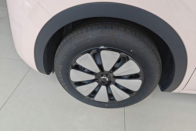 Used Wuling Bingo 2023 410 km Lingxi Deluxe Edition Exterior 2