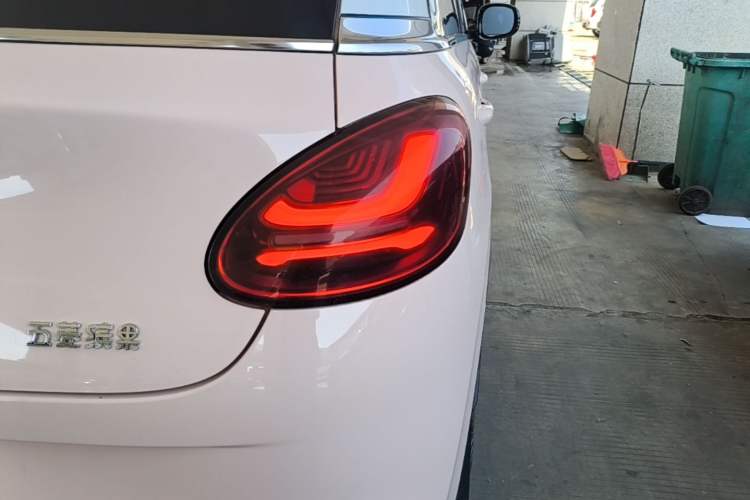 Used Wuling Bingo 2023 410 km Lingxi Deluxe Edition Exterior 3