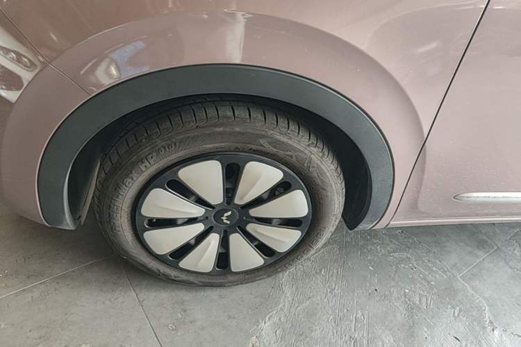 Used Wuling Bingo 2023 203km Comfort Edition Exterior 3