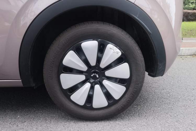 Used Wuling Bingo 2023 333 km Enjoyment Version Exterior 3