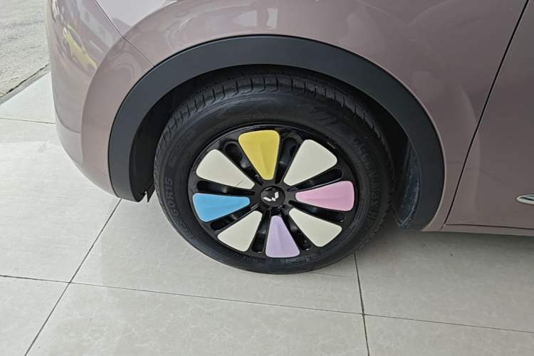 Used Wuling Bingo 2023 333 km Enjoyment Version Exterior 4