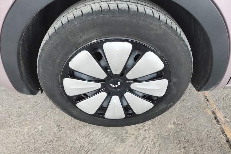 Used Wuling Bingo 2023 203km Comfort Edition Exterior 4