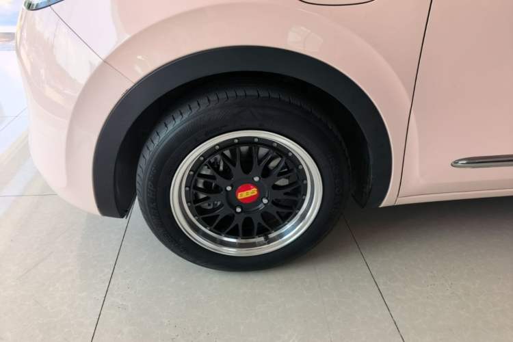 Used Wuling Bingo 2023 333km Enjoy+ Version Exterior 4