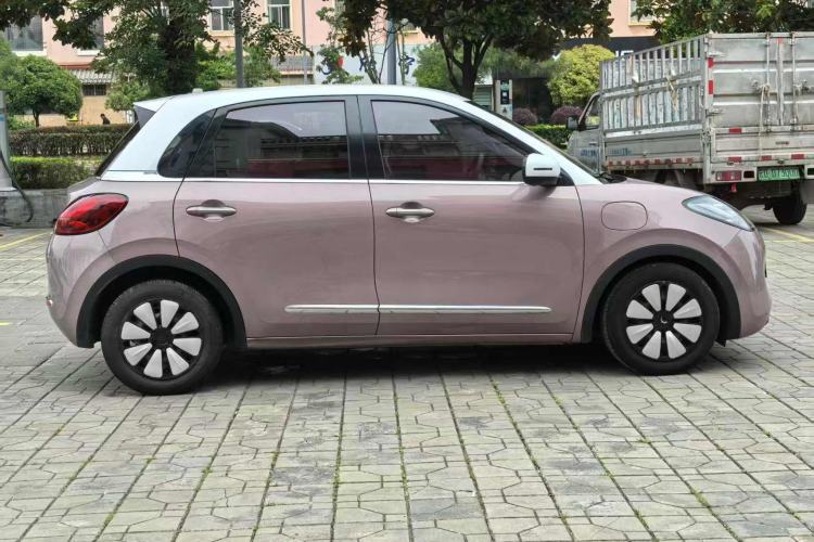 Used Wuling Bingo 2023 333 km Lingxi Connected Version Exterior 5
