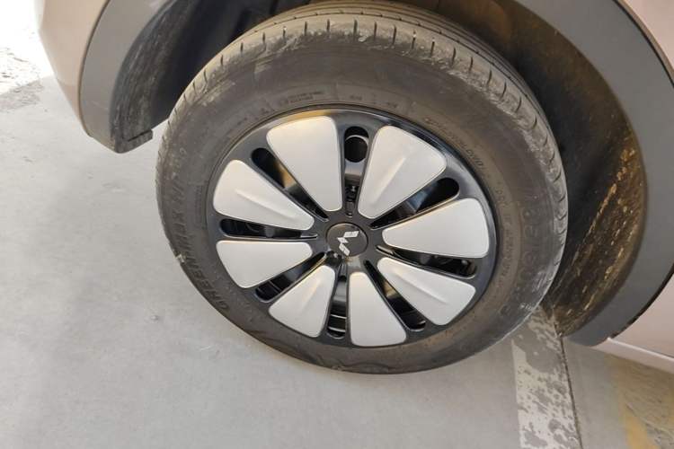 Used Wuling Bingo 2023 333 km Lingxi Connected Version Exterior 5