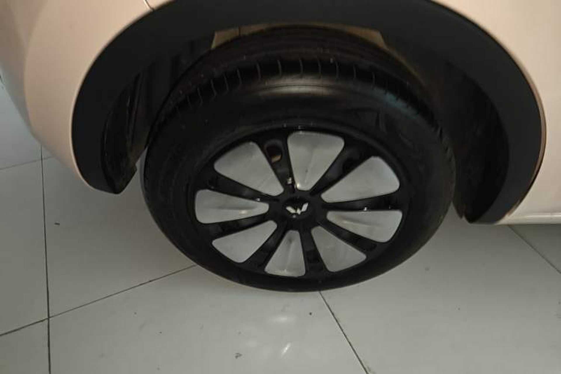 Used Wuling Bingo 2023 333 km Lingxi Connected+ Version Exterior 5