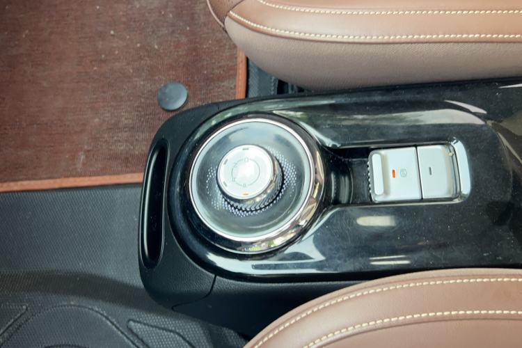 Used Wuling Bingo 2023 333 km Lingxi Connected Version Exterior 6
