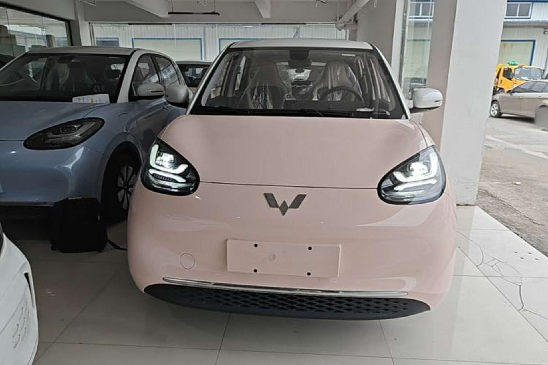 Used Wuling Bingo 2023 410 km Lingxi Deluxe Edition Front