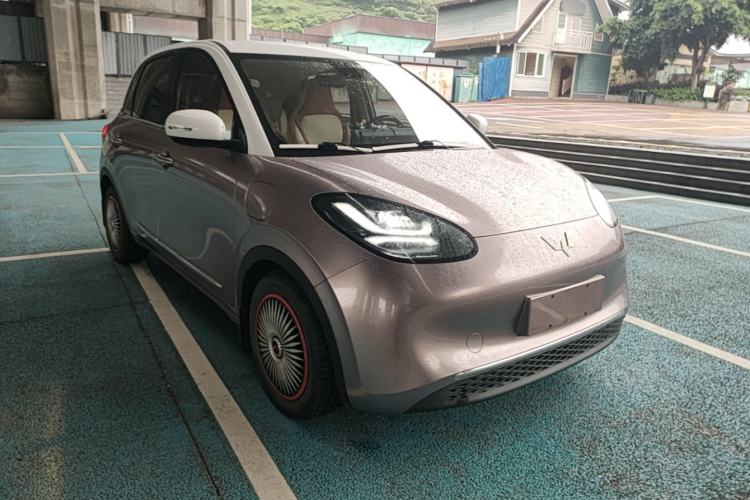Used Wuling Bingo 2023 333km Enjoy+ Version Front Right 45 Deg