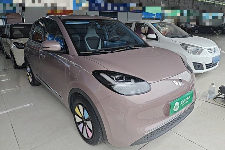 Used Wuling Bingo 2023 333 km Enjoyment Version Front Right 45 Deg