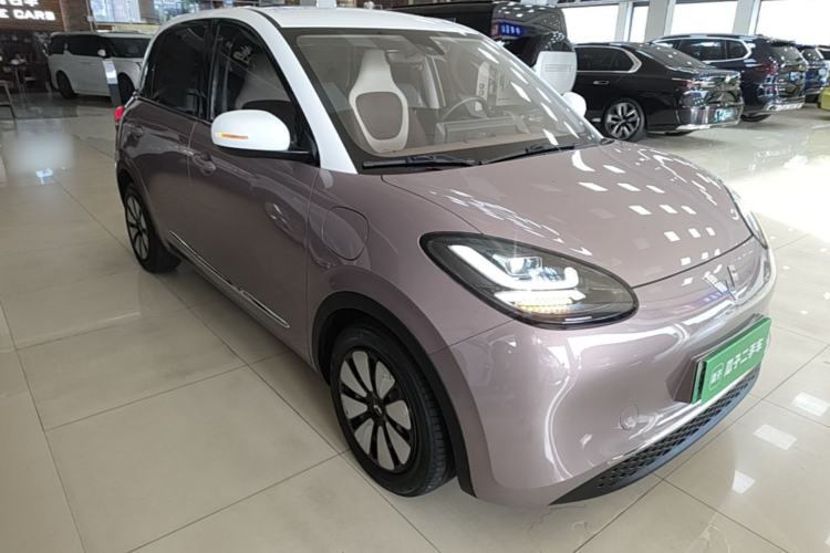 Used Wuling Bingo 2023 333 km Enjoyment Version Front Right 45 Deg
