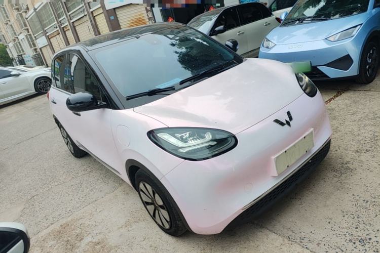 Used Wuling Bingo 2023 333 km Enjoyment Version Front Right 45 Deg