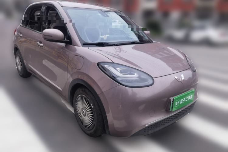 Used Wuling Bingo 2023 333 km Enjoyment Version Front Right 45 Deg