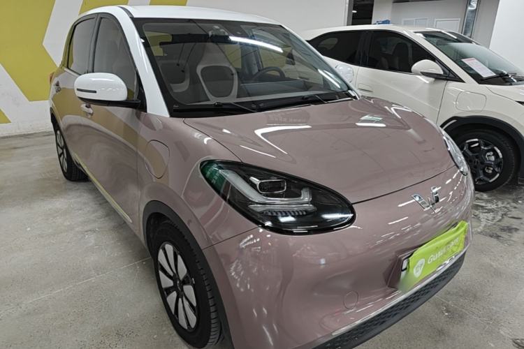 Used Wuling Bingo 2023 333 km Lingxi Connected Version Front Right 45 Deg