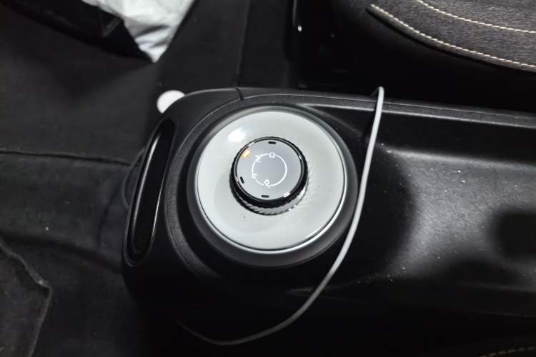 Used Wuling Bingo 2023 333 km Fast-Share Version Gear Lever