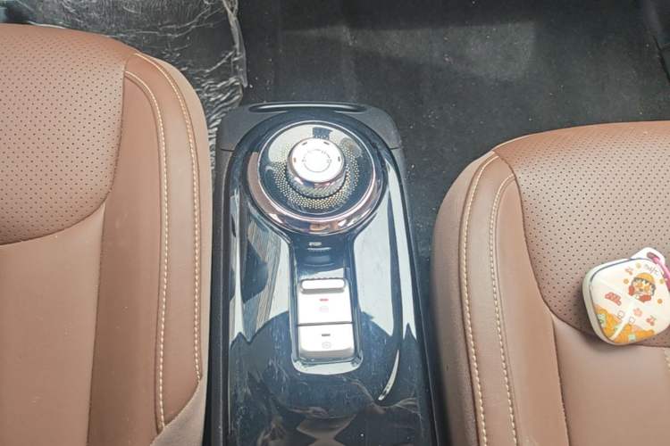 Used Wuling Bingo 2023 333km Enjoy+ Version Gear Lever