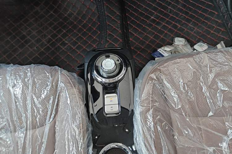 Used Wuling Bingo 2023 410 km Lingxi Deluxe Edition Gear Lever