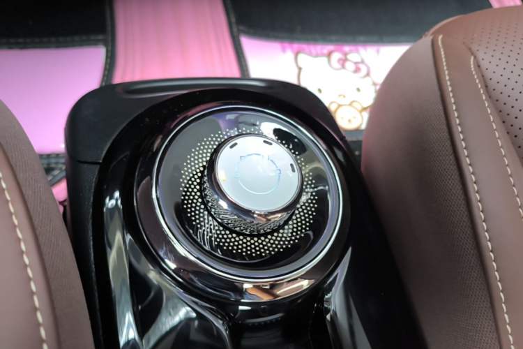 Used Wuling Bingo 2023 333 km Lingxi Connected+ Version Gear Lever
