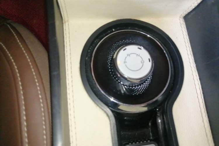 Used Wuling Bingo 2023 333 km Enjoyment Version Gear Lever