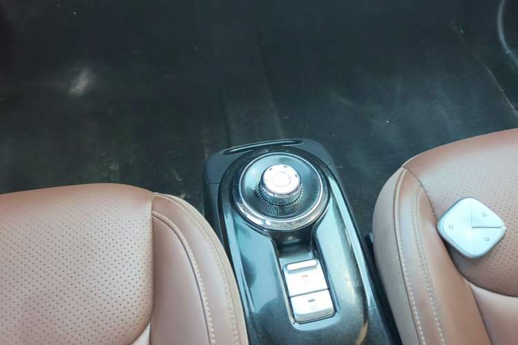 Used Wuling Bingo 2023 410 km Lingxi Deluxe Edition Gear Lever