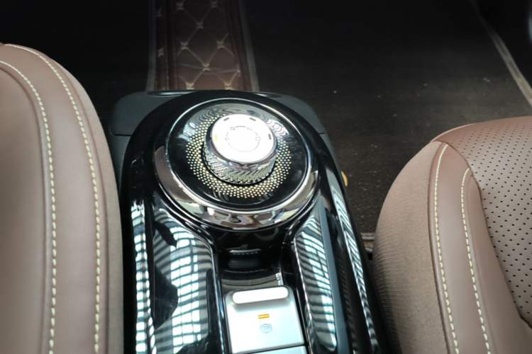 Used Wuling Bingo 2023 410 km Lingxi Deluxe Edition Gear Lever