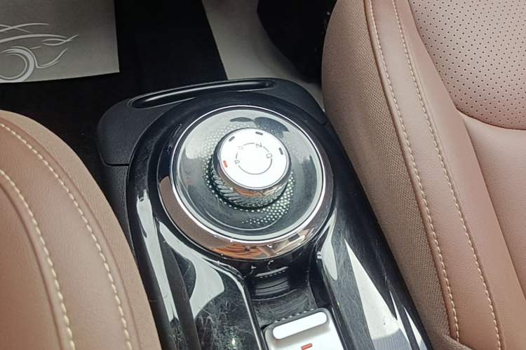 Used Wuling Bingo 2023 333 km Lingxi Connected+ Version Gear Lever