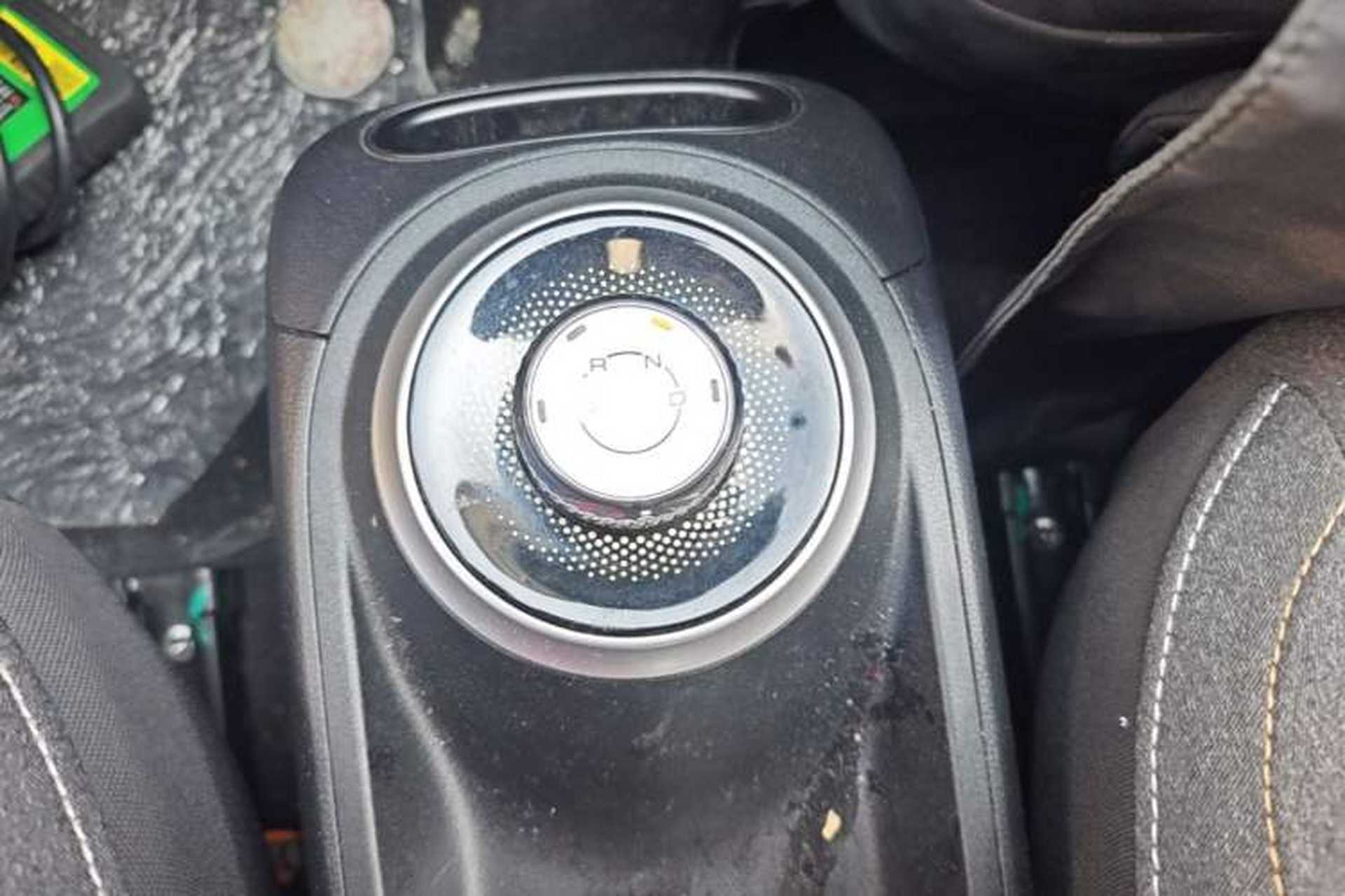 Used Wuling Bingo 2023 333 km Fast-Share Version Gear Lever